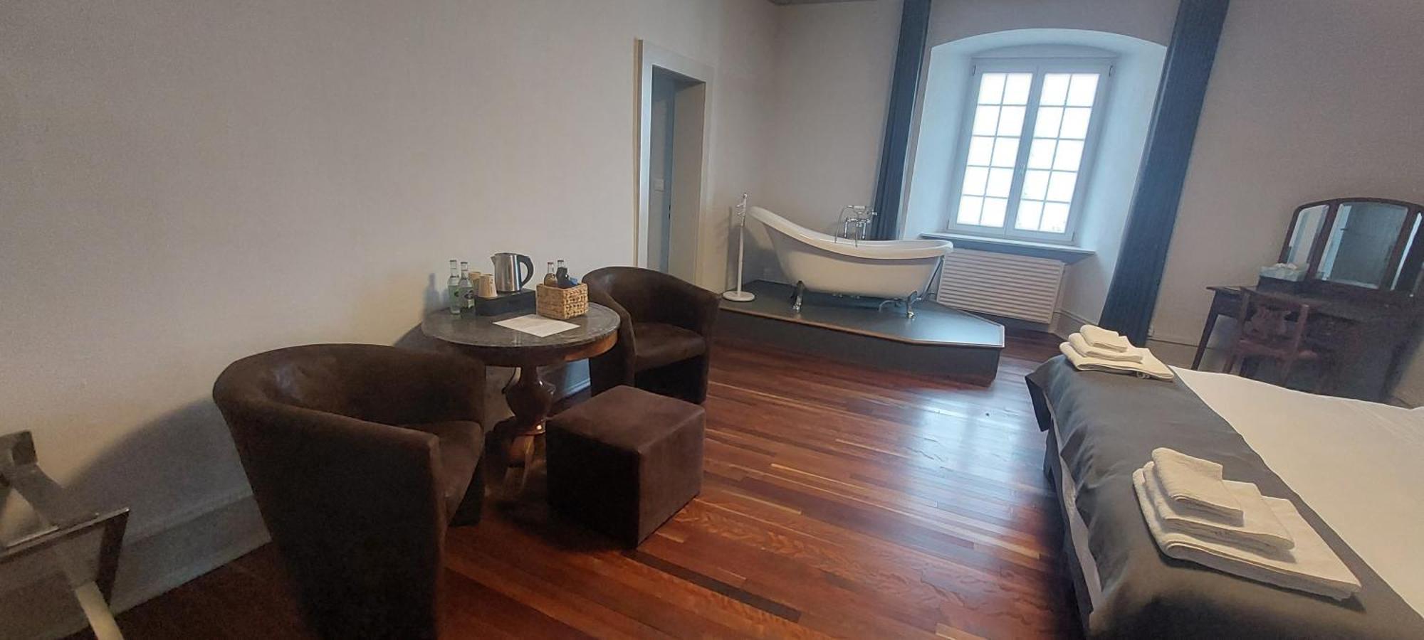 Hôtel de l'Ours Bellelay Extérieur photo